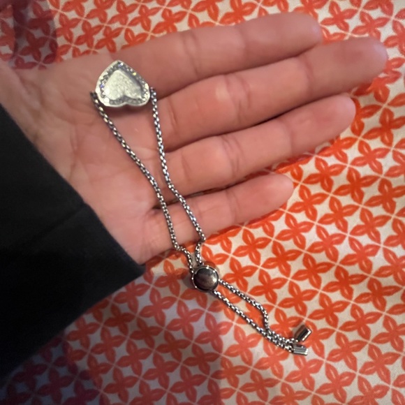 Michael Kors- Logo Silver-Tone Slider Bracelet - Picture 4 of 5